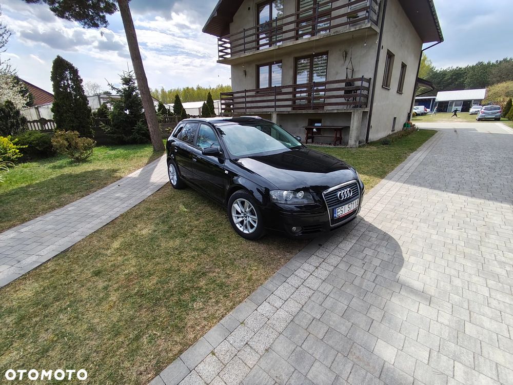Audi A3 Sportback - 4