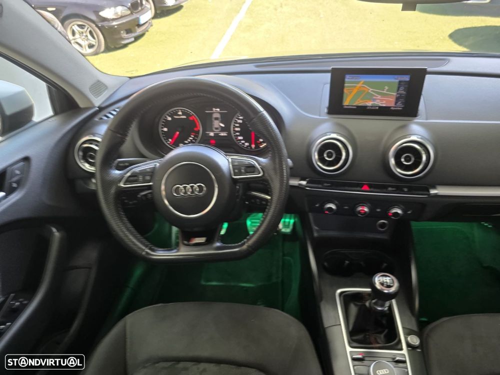 Audi A3 Limousine 1.6 TDI S-line - 19