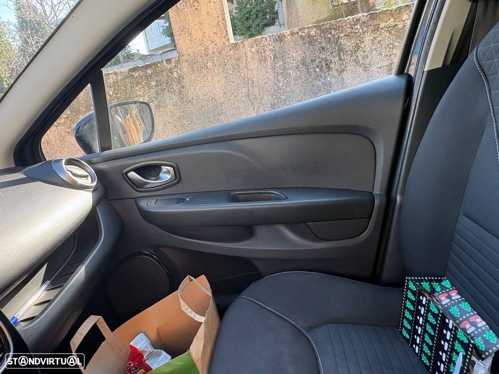 Renault Clio 0.9 TCe Limited Edition - 6