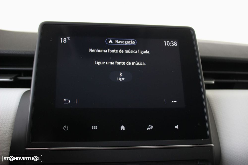 Renault Clio 1.0 TCe Limited Bi-Fuel - 25