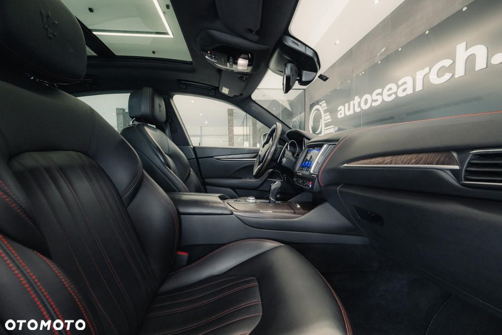 Maserati Levante - 30