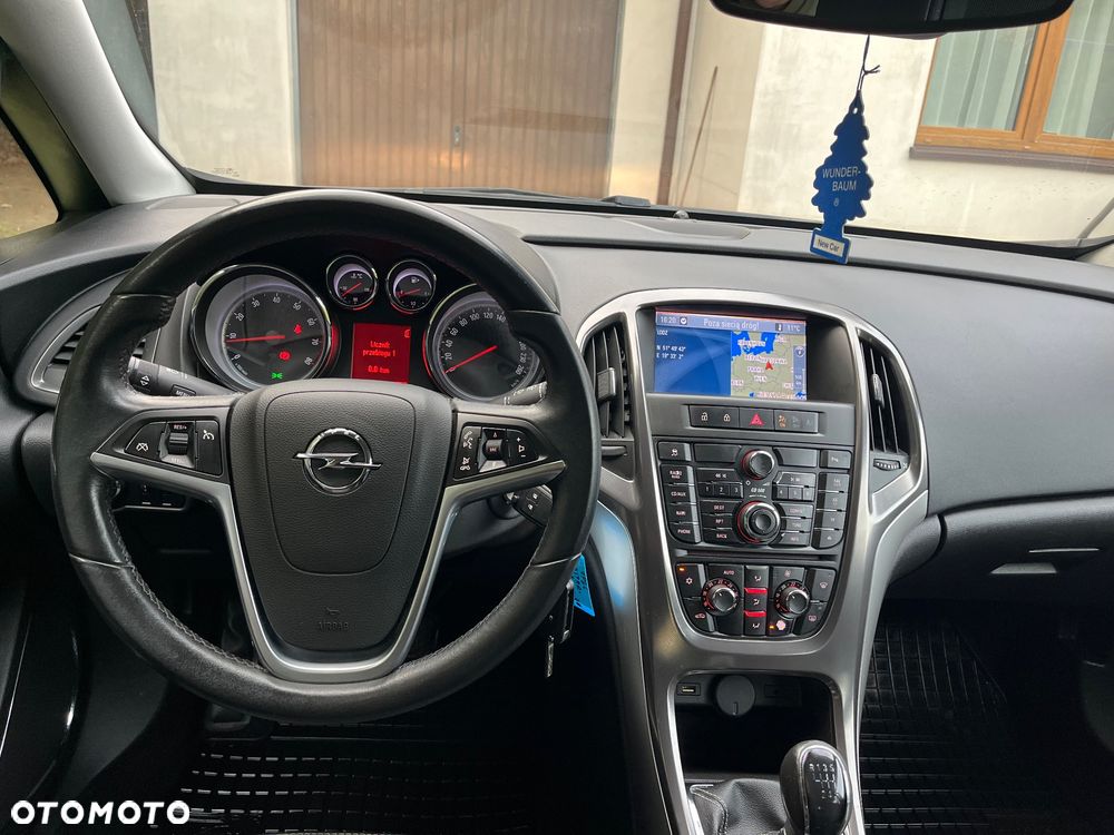 Opel Astra - 16