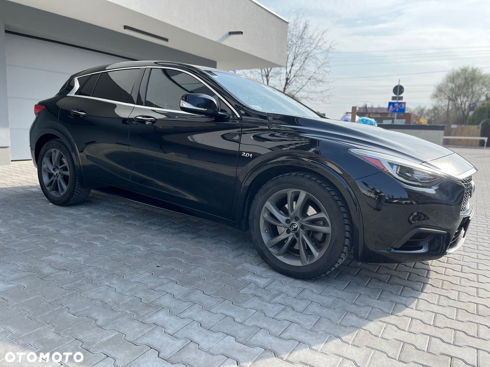 Infiniti QX30 2.0t DCT AWD Premium - 4