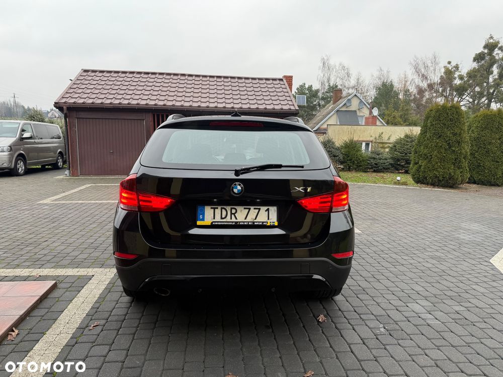 BMW X1 xDrive18d xLine - 6