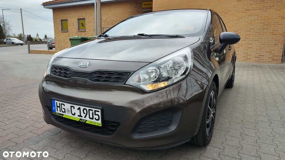 Kia Rio 1.2 Attract - 15