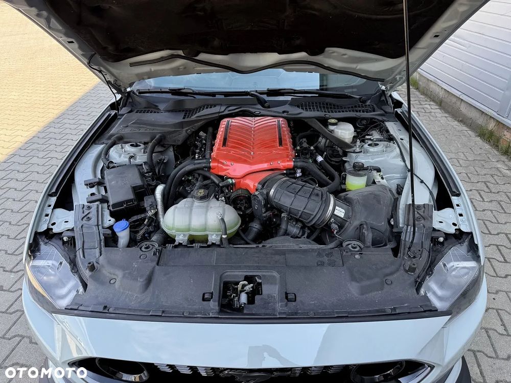 Ford Mustang - 10