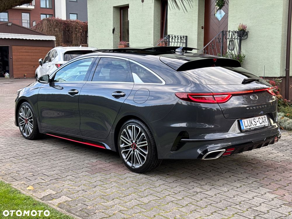 Kia ProCeed 1.6 T-GDI GT - 38