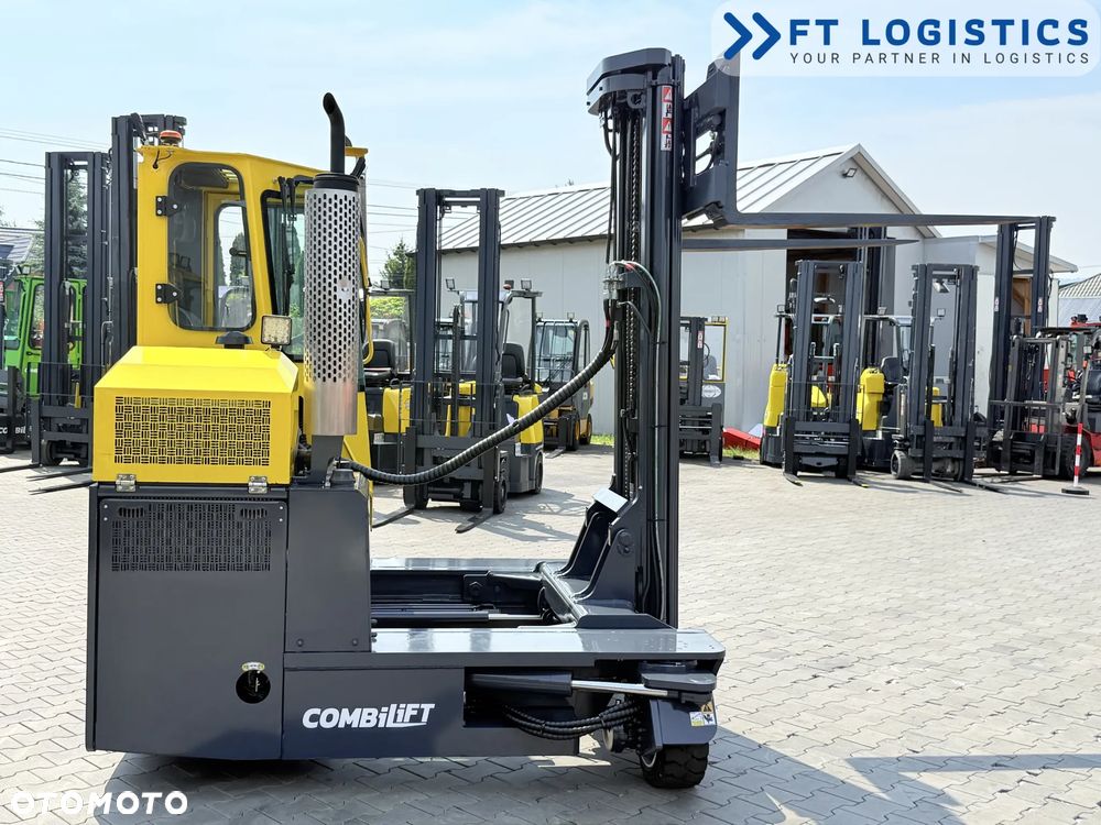 Combilift WÓZEK CZTEROKIERUNKOWY - WIELOKIERUNKOWY | COMBILIFT C3000 | GAS | TRIPLEX 6400MM | JEDYNE 953 MOTOGODZINY | POZYCJONER WIDEŁ | WOLNY SKOK | NOWE OPONY | PO SERWISIE | STAN IDEALNY - 25