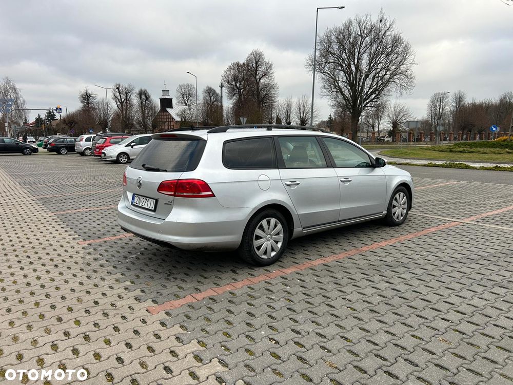 Volkswagen Passat 1.6 TDI BlueMotion - 8