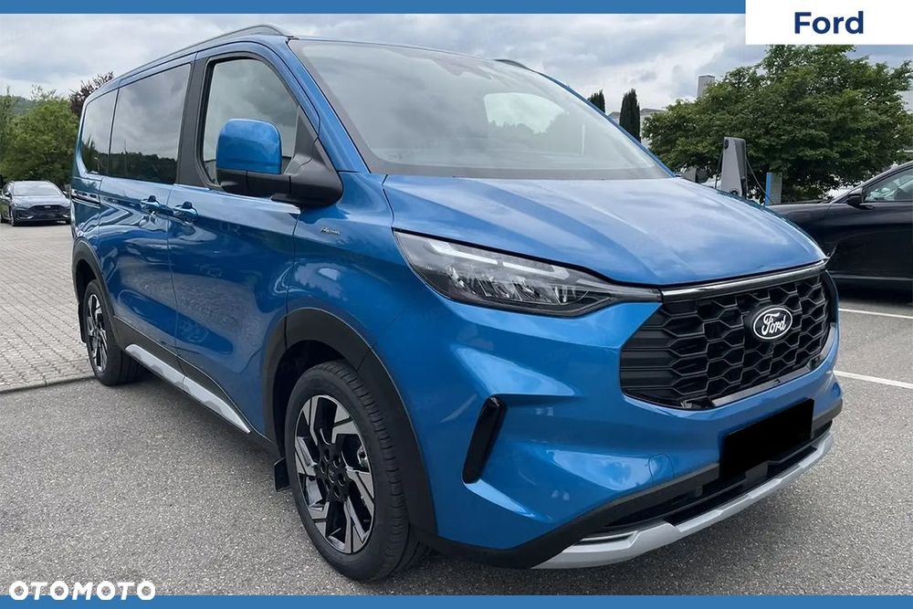 Ford Tourneo Custom - 4