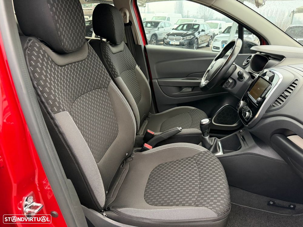 Renault Captur 0.9 TCE Exclusive - 11
