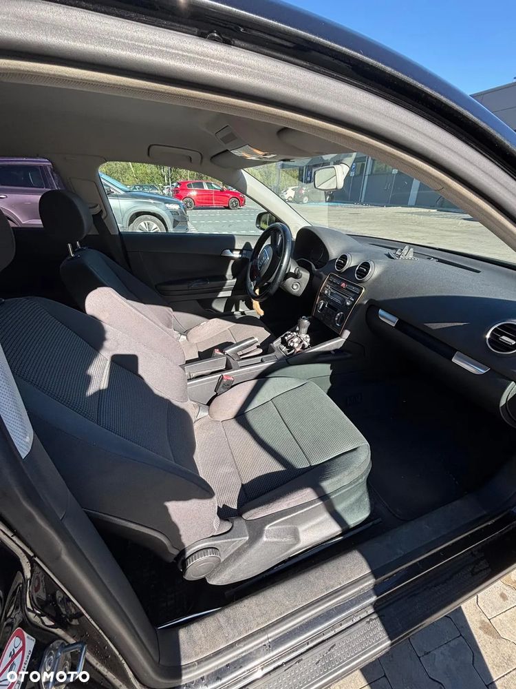 Audi A3 3-drzwiowe 1.9 TDI Ambiente - 11
