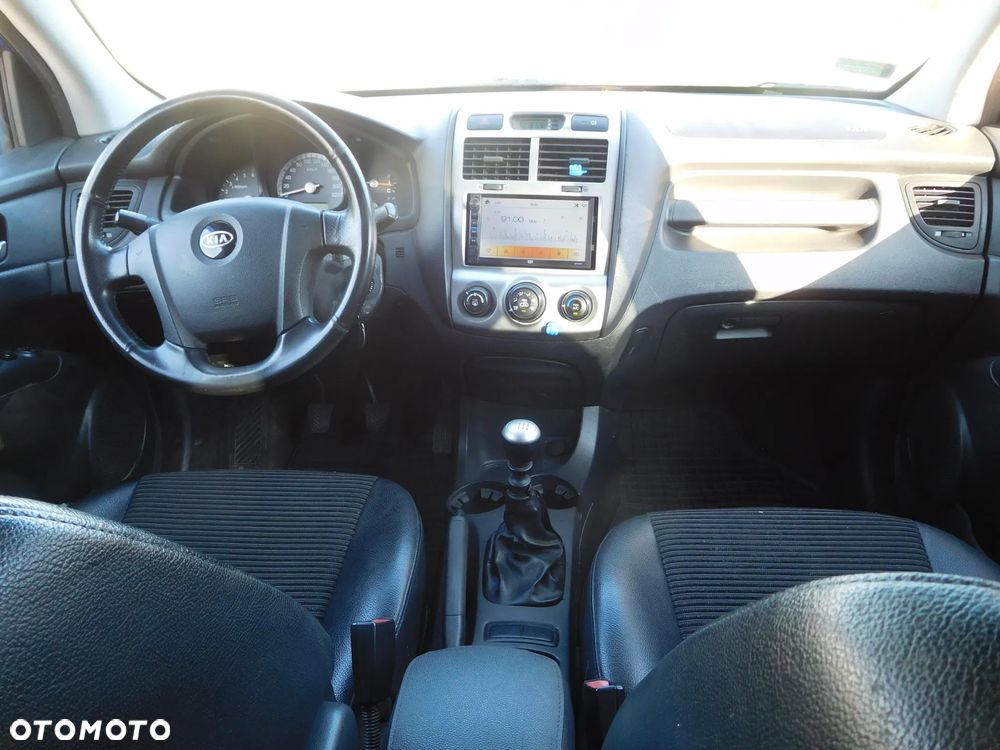 Kia Sportage 2.0 CRDI 4WD Cup - 12