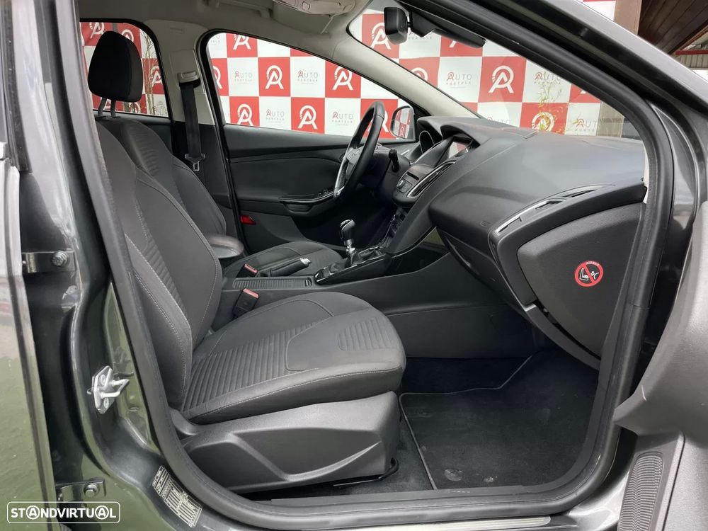 Ford Focus 1.5 TDCi Titanium - 12