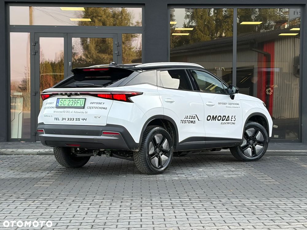Omoda E5 - 4