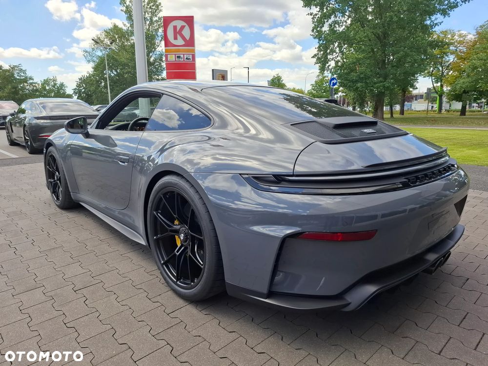 Porsche 911 GT3 Touring PDK - 7
