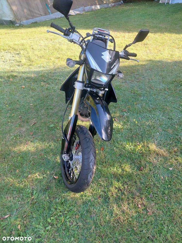 Suzuki DR-Z - 6