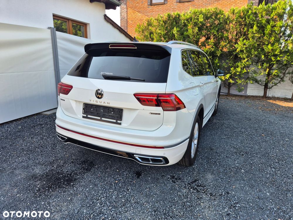 Volkswagen Tiguan 2.0 TDI SCR 4MotION DSG R-Line - 20