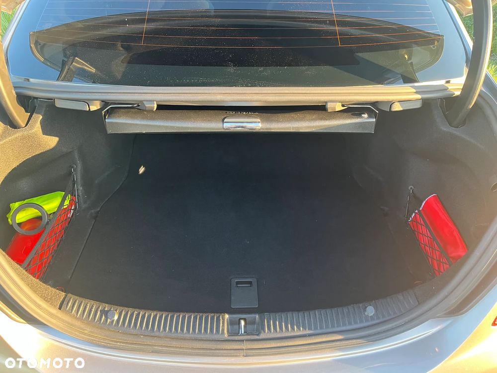 Mercedes-Benz Klasa C 300 4Matic 9G-TRONIC Avantgarde - 21