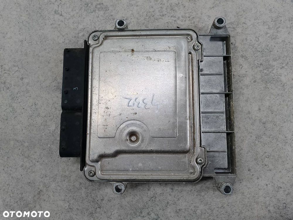 KOMPUTER, STEROWNIK HYUNDAI I20 I 39110-03345 GPB-842DFS0-5000 1.2 16V - 6