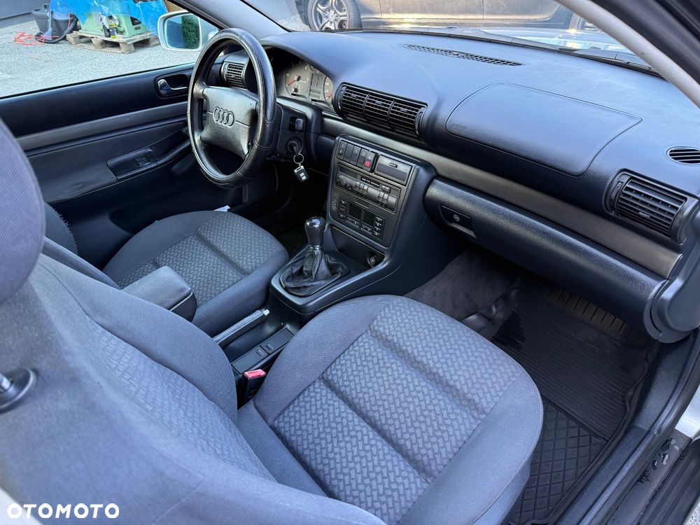 Audi A4 Limousine 1.9 TDI - 13