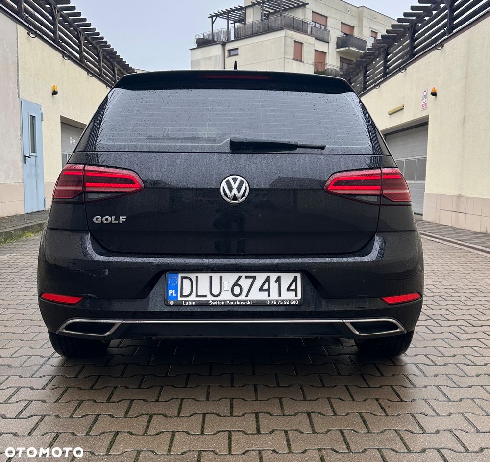 Volkswagen Golf - 4