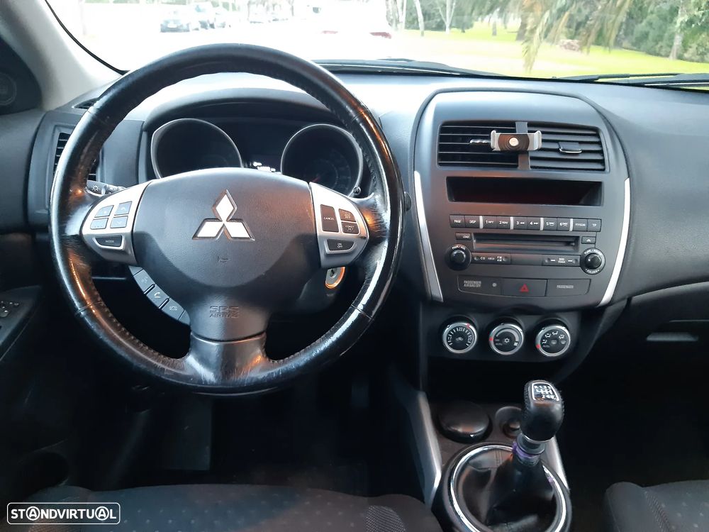 Mitsubishi ASX 1.8 DI-D Intense - 8