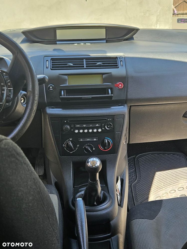Citroën C4 - 11