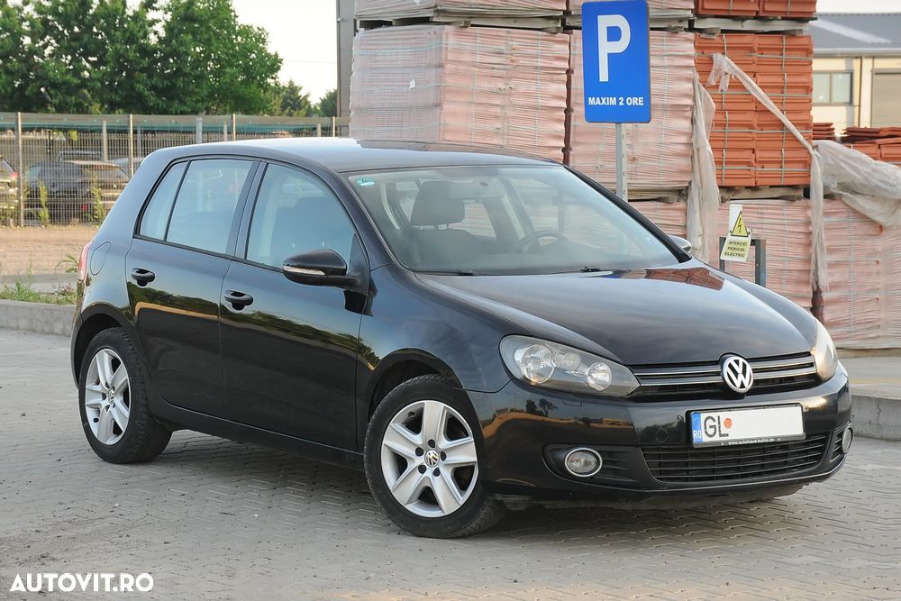 Volkswagen Golf 1.6 TDI DPF Comfortline - 9