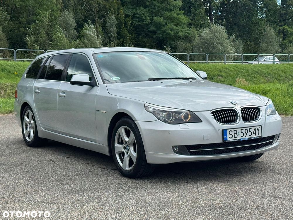BMW Seria 5 525d xDrive - 7
