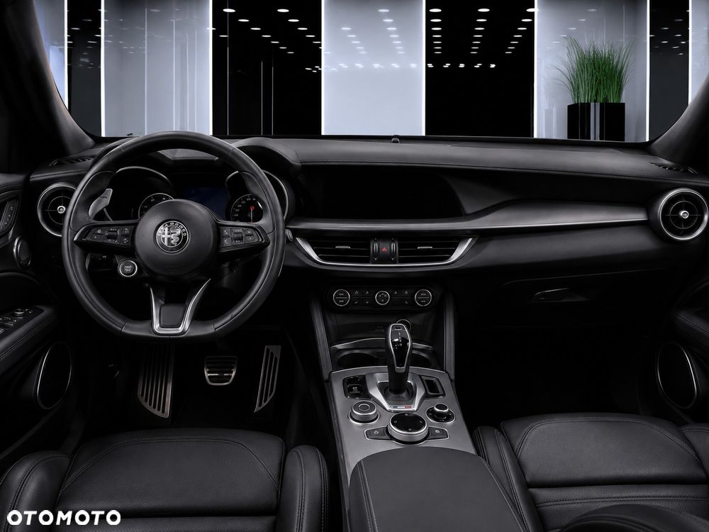 Alfa Romeo Stelvio 2.0 Turbo Veloce Q4 - 6