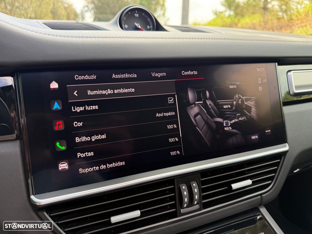 Porsche Cayenne E-Hybrid Tiptronic S Platinum Edition - 36