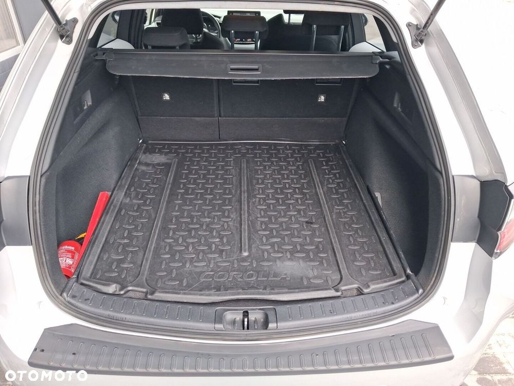 Toyota Corolla 1.8 Hybrid Comfort - 14