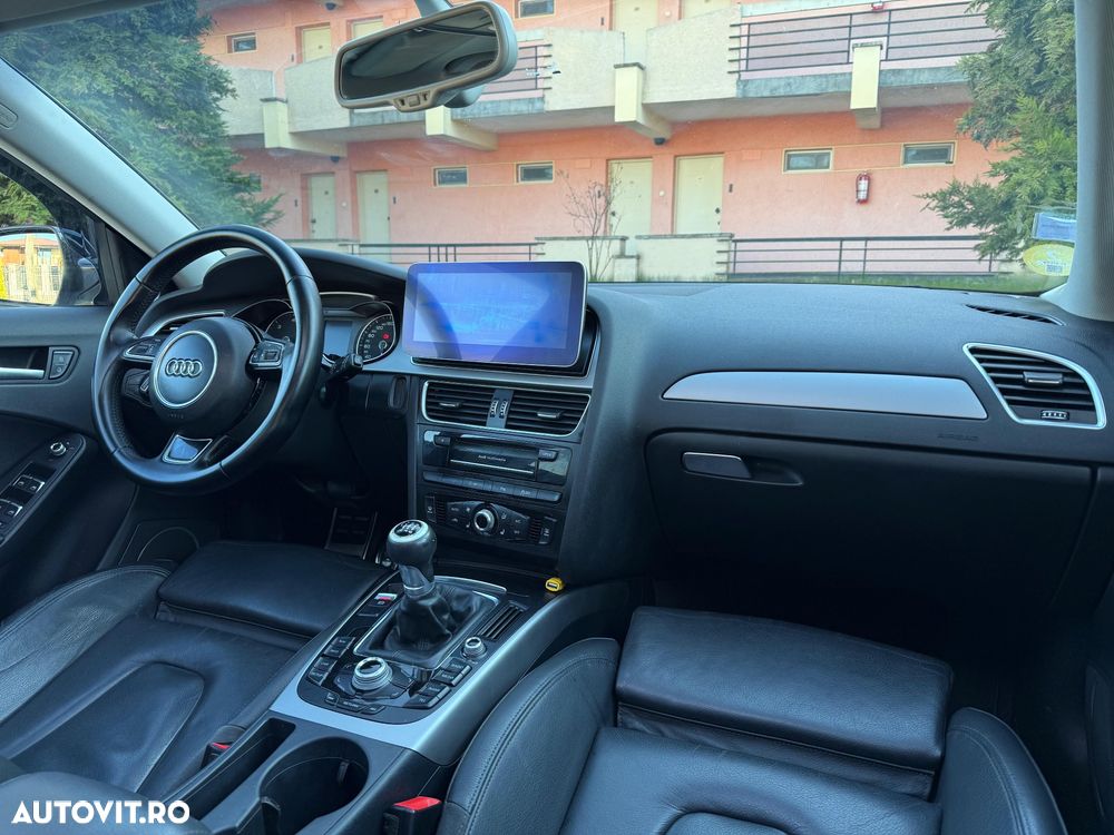 Audi A4 2.0 TDI DPF S line Sportpaket - 7