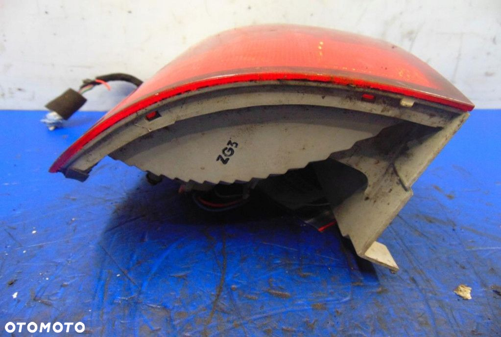 KIA PREGIO LAMPA TYŁ LEWA - 3