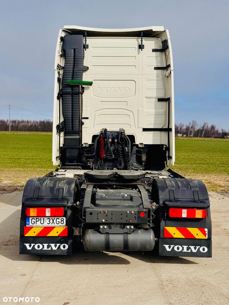 Volvo FH - 8