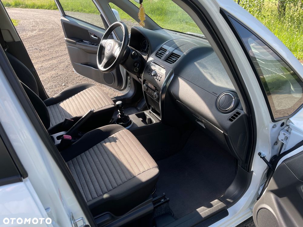 Fiat Sedici 2.0 Multijet DPF 4x4 Dynamic - 18