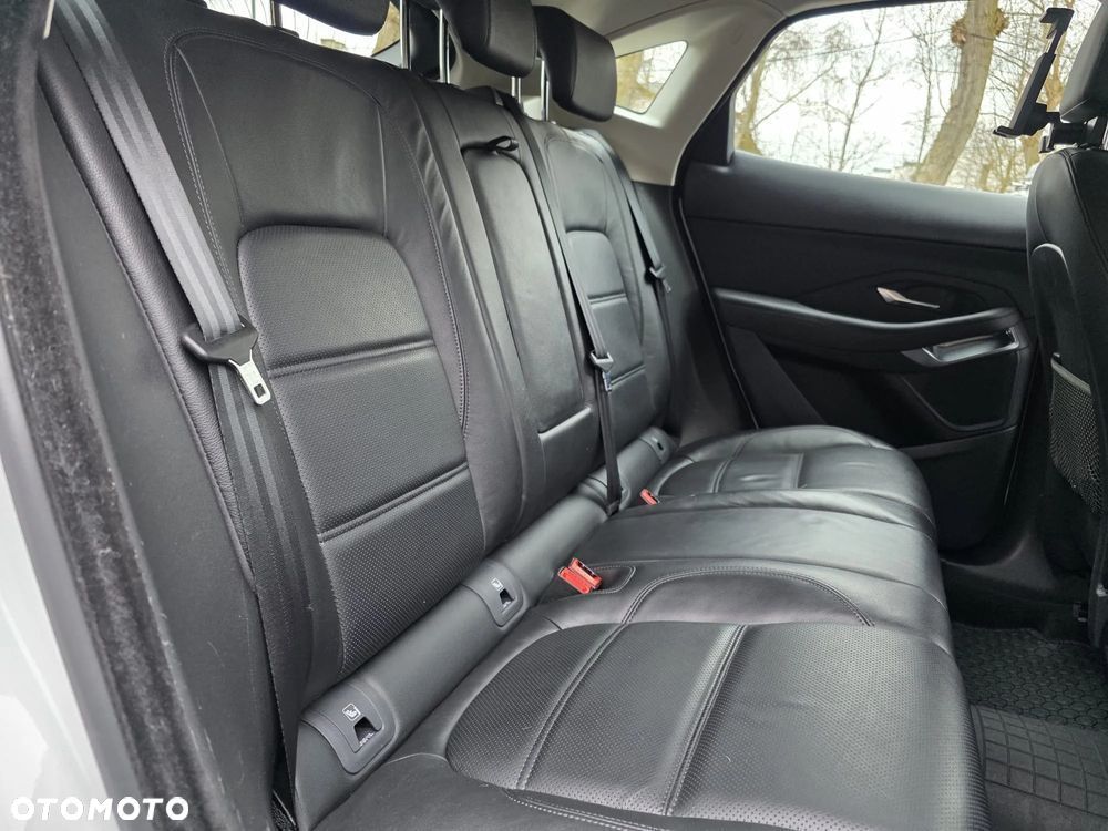 Jaguar E-Pace - 8