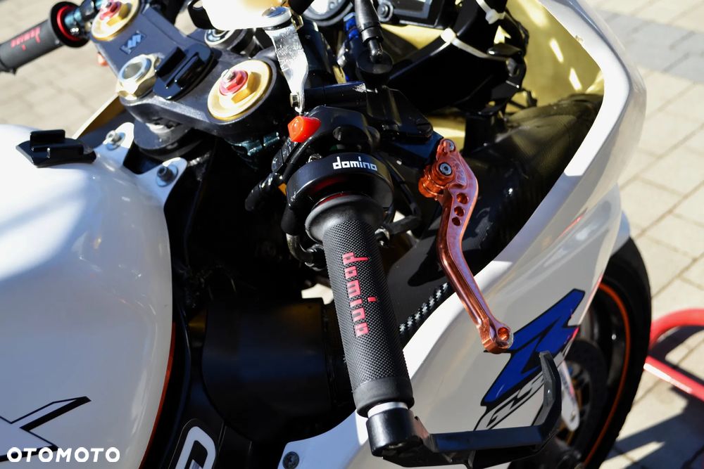 Suzuki GSX-R - 9