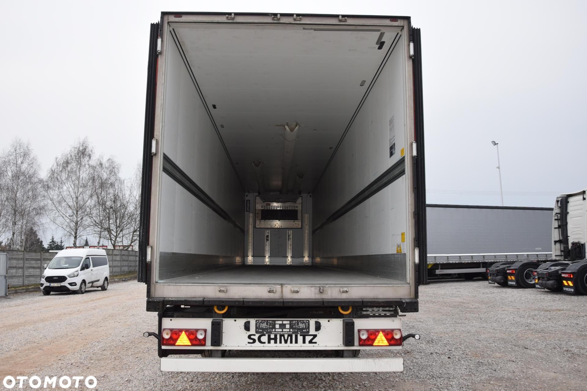 Schmitz Cargobull SKO FP 60 Carrier Vector 1550 - 9