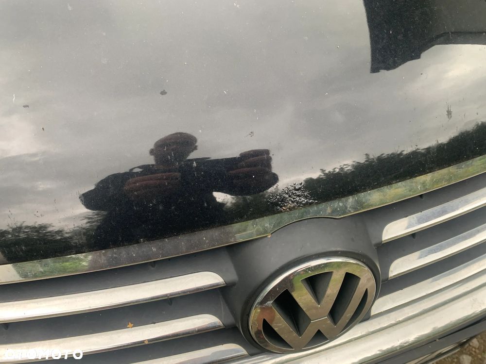 Volkswagen Touran 2.0 TDI DPF Trendline DSG - 3
