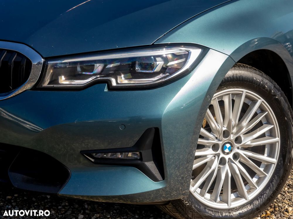 BMW Seria 3 320d Touring Aut. - 10