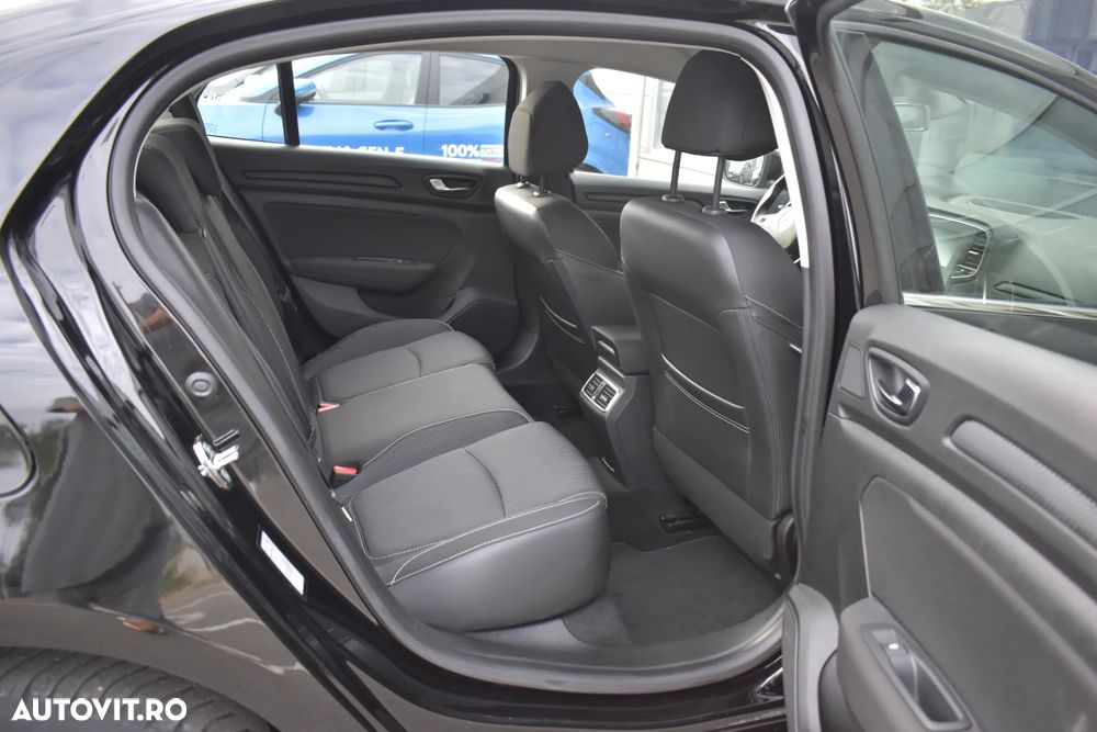 Renault Megane Blue dCi 116 EDC Zen - 38