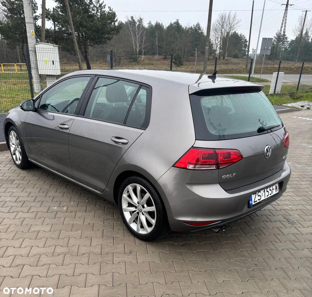 Volkswagen Golf 2.0 TDI BMT Highline DSG - 3