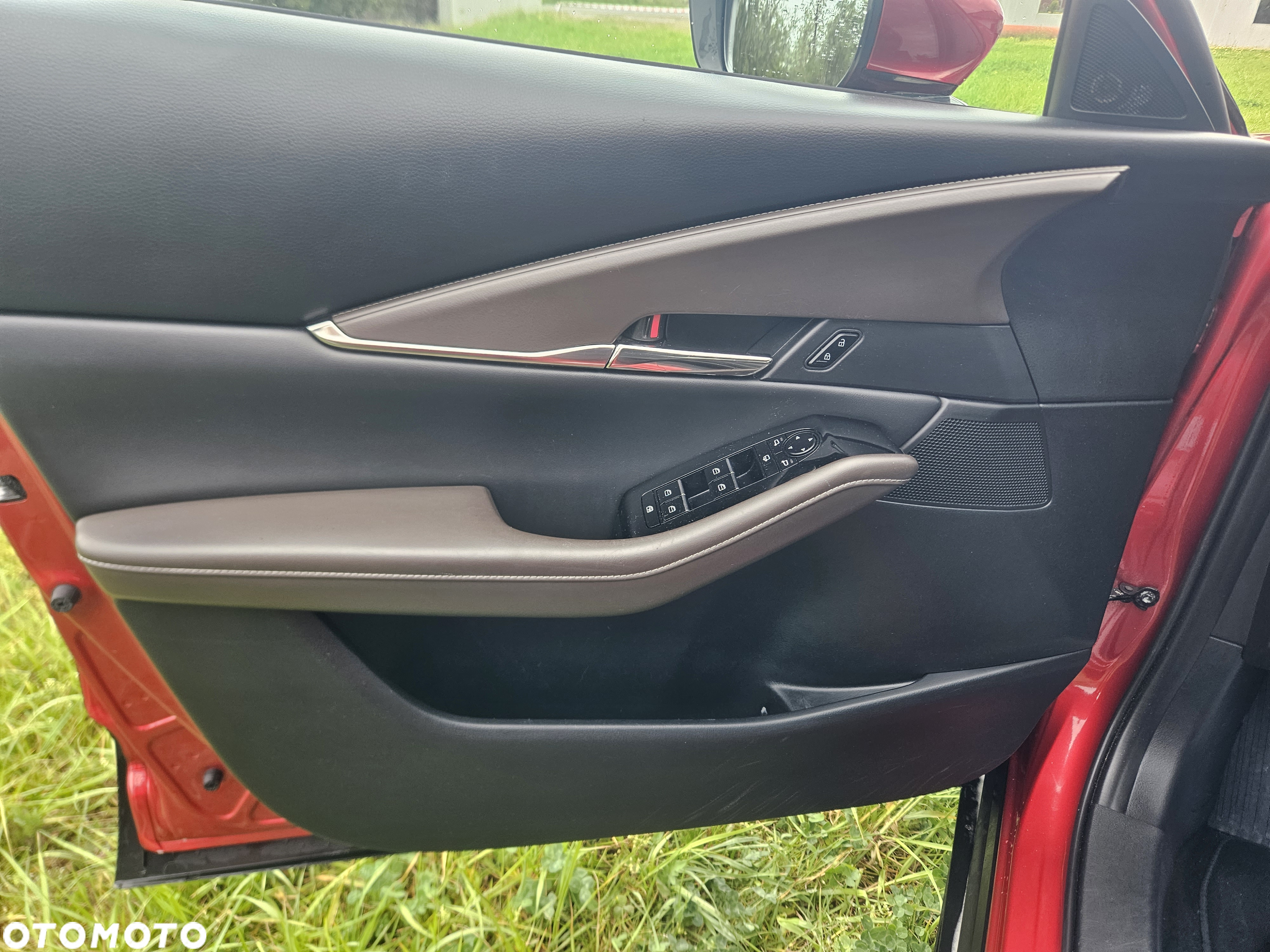 Mazda CX-30 SKYACTIV-X 2.0 M-Hybrid - 8