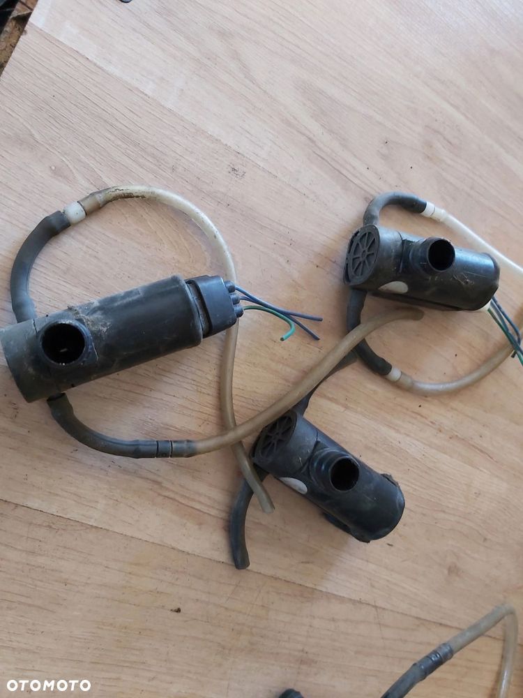 TOYOTA CELICA V VI VII pompka spryskiwaczy - 4