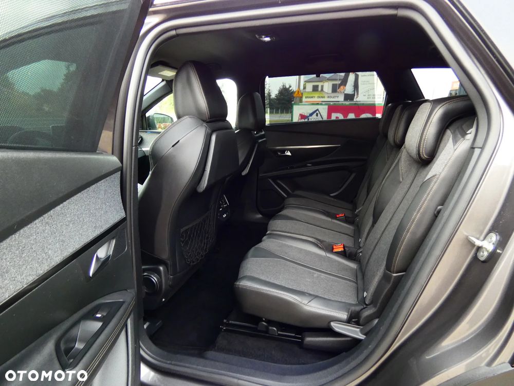 Peugeot 5008 - 15