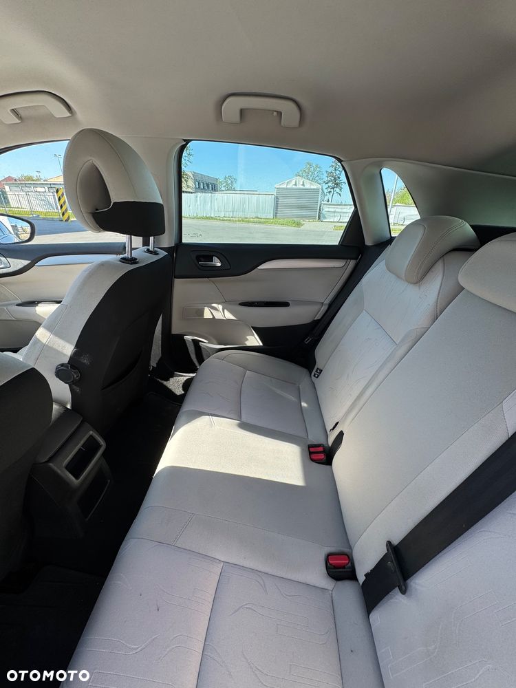 Citroën C4 1.6 HDi Exclusive - 7