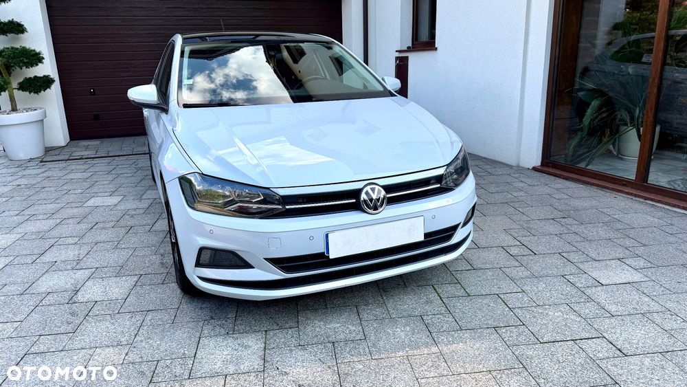 Volkswagen Polo - 2