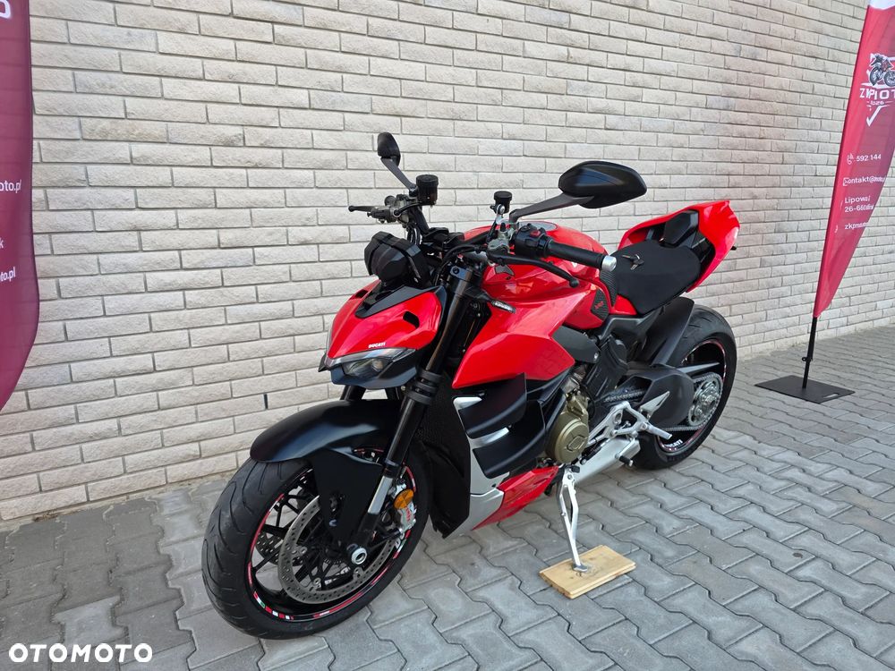 Ducati Streetfighter V4 - 1